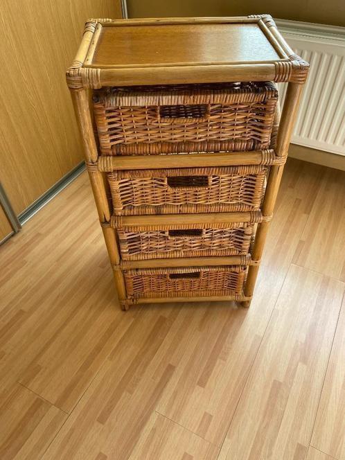 Bijzetkast, Huis en Inrichting, Kasten | Dressoirs, Zo goed als nieuw, Minder dan 50 cm, 25 tot 50 cm, Met lade(s), Overige materialen
