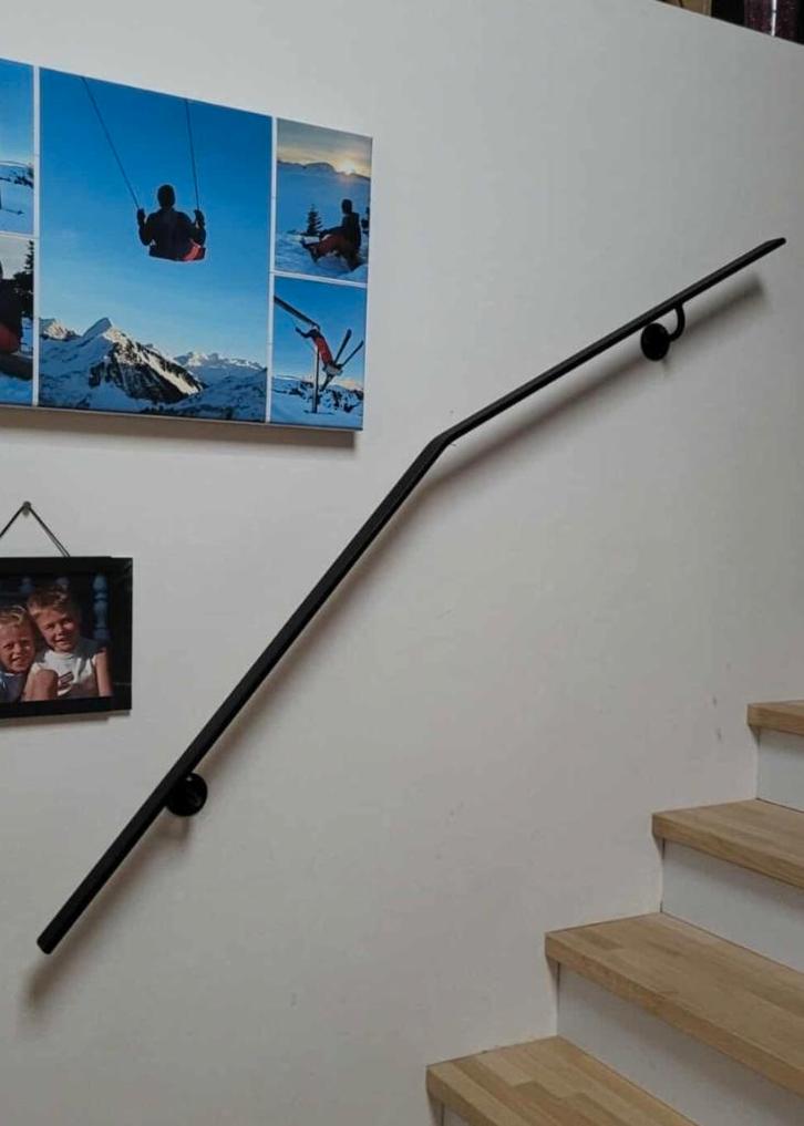 Zwarte smeedijzeren trapleuningen, Doe-het-zelf en Bouw, IJzerwaren en Bevestigingsmiddelen, Zo goed als nieuw, Ophalen