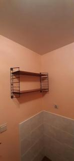 Kleine wandplank, Ophalen