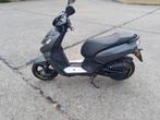 peugeot 50 kisbee met schade 2022, Fietsen en Brommers, Scooters | Peugeot, Ophalen, Klasse A (25 km/u)