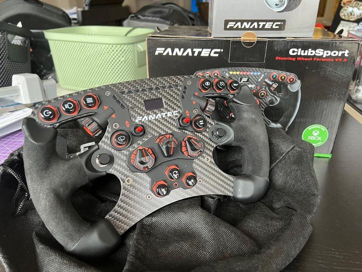 Prachtig Fanatec Formula v2.5 stuur + magnetic paddle module, Computers en Software, Joysticks, Zo goed als nieuw, Ophalen of Verzenden