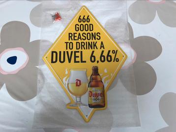 Panneau d'affichage en métal Duvel 666 disponible aux enchères