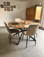 Tafel inc 4 stoelen, Huis en Inrichting, Tafels | Eettafels, Ophalen of Verzenden, Zo goed als nieuw