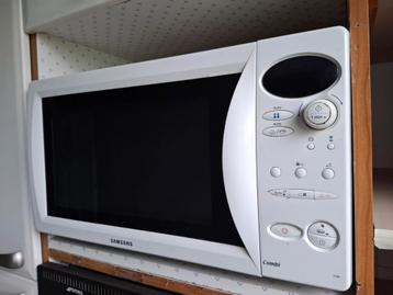 Combi microgolfoven Samsung beschikbaar voor biedingen