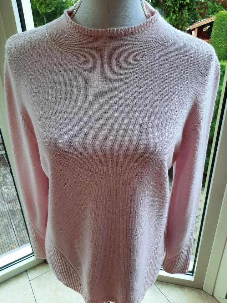 Prachtige trui MADELEINE - M/L, Kleding | Dames, Truien en Vesten, Zo goed als nieuw, Maat 38/40 (M), Roze, Ophalen of Verzenden