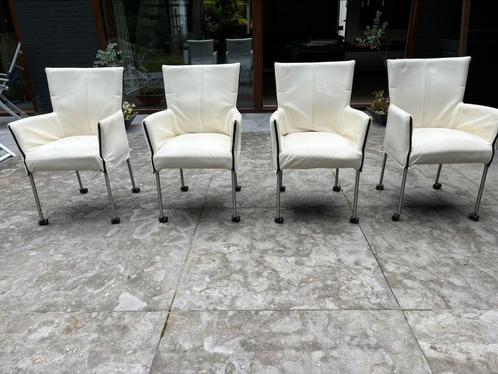 Chaises de salle à manger en cuir avec accoudoirs à roulette, Maison & Meubles, Chaises, Utilisé, Quatre, Cuir, Métal, Blanc, Enlèvement