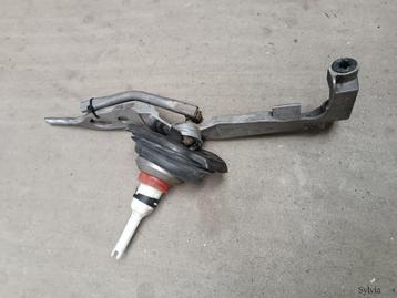 Schakel mechaniek schakelstang  N47 BMW 3 / X1 serie E84 E90 beschikbaar voor biedingen