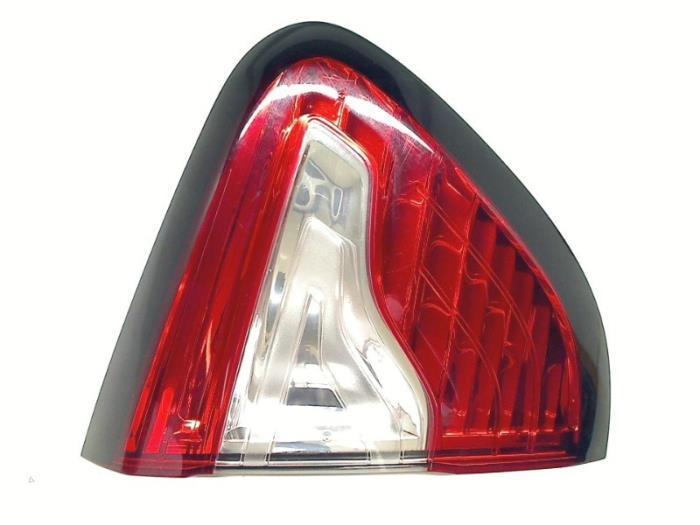 Feu arrière gauche d'un Renault Captur, Autos : Pièces & Accessoires, Éclairage, Renault, Utilisé, 3 mois de garantie, Enlèvement ou Envoi