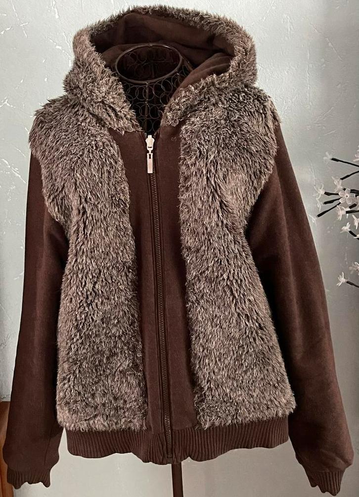 La Gaviotta 8 (42/44) Warme tweezijdige vest, Kleding | Dames, Truien en Vesten, Zo goed als nieuw, Maat 42/44 (L), Ophalen of Verzenden