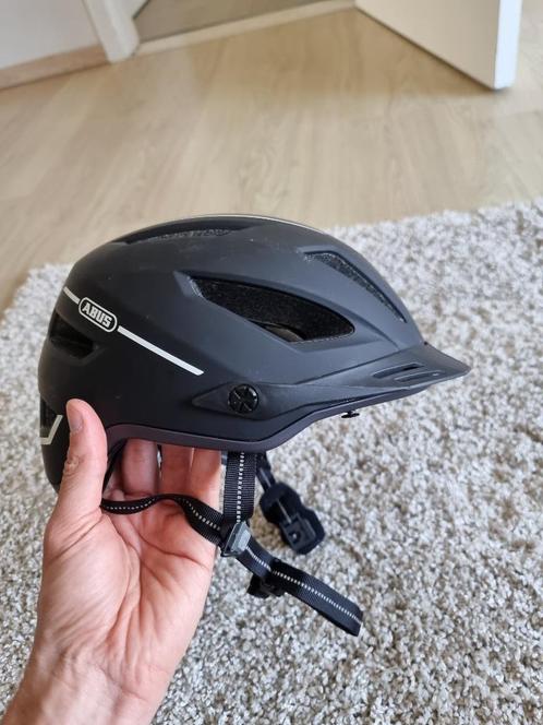 Abus Pedelec 2.0 - Helm speedpedelec, Fietsen en Brommers, Fietsaccessoires | Fietshelmen, Zo goed als nieuw, M, Ophalen of Verzenden