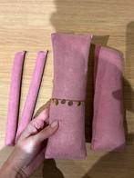 Sieraden kussen voor armbanden en ringen in roze velvet, Enlèvement, Comme neuf