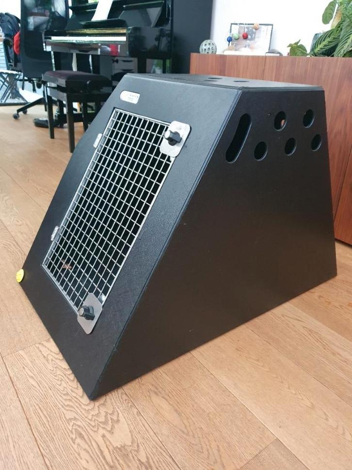 autobench : hond, Dieren en Toebehoren, Transportboxen, Zo goed als nieuw, Ophalen