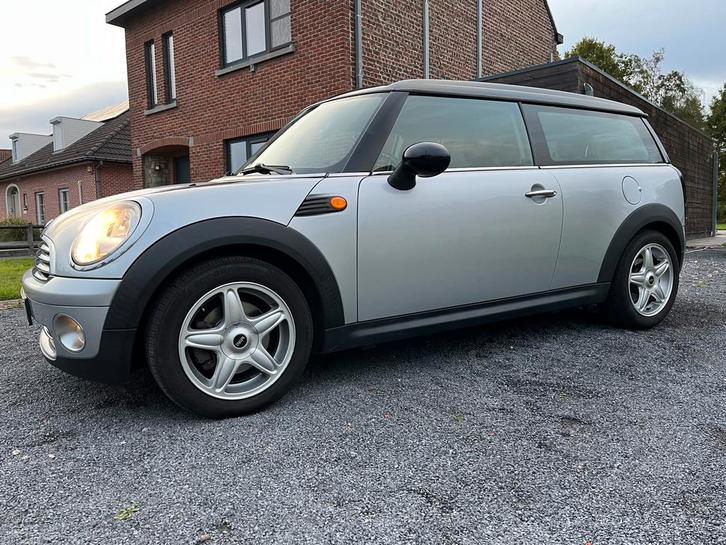Mini cooper Clubman (R55) - 75xxx km - winterwielen, Auto's, Mini, Particulier, Clubman, Airbags, Airconditioning, Boordcomputer