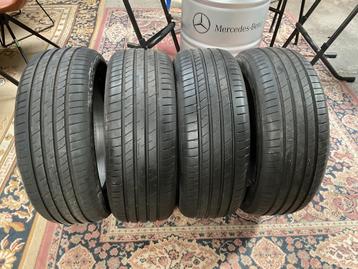 Banden Nexen Mercedes Original 225/55/18 beschikbaar voor biedingen