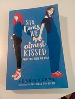 Boek six times we almost kissed, Enlèvement ou Envoi, Comme neuf