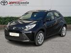 Toyota Aygo X play+comfortpack+cam+apple car, Auto's, Automaat, 72 pk, Zwart, 5 deurs