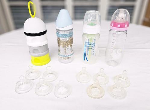 3 melkzuigflessen + 1 melkpoederhouder + 10 nieuwe spenen, Kinderen en Baby's, Babyvoeding en Toebehoren, Zo goed als nieuw, Flessen- of potjesverwarmer