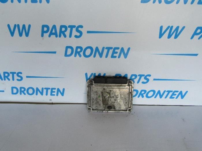 Boordcomputer van een Volkswagen Polo, Auto-onderdelen, Elektronica en Kabels, Volkswagen, Gebruikt, 3 maanden garantie, Ophalen of Verzenden