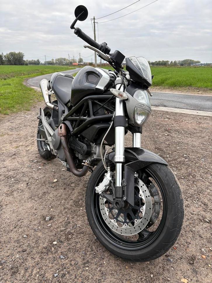 Ducati monster 696 op klein rijbewijs, A2, Motoren, Motoren | Ducati, Particulier, Naked bike, 12 t/m 35 kW, 2 cilinders, Minimaal motorrijbewijs A2