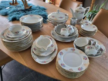 Oud servies, Antiek en Kunst, Antiek | Servies compleet, Ophalen of Verzenden