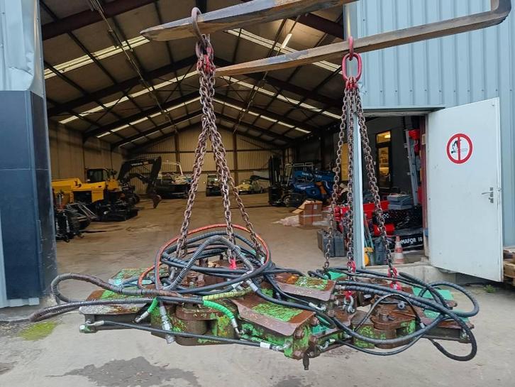 TAETS bauer Hydroram 390-500 mm pilecrusher pile crusher, Articles professionnels, Machines & Construction | Autre