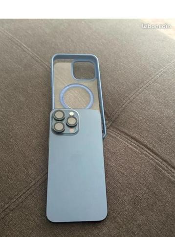 iPhone 15 pro max 512go complet avec boite et facture garant beschikbaar voor biedingen