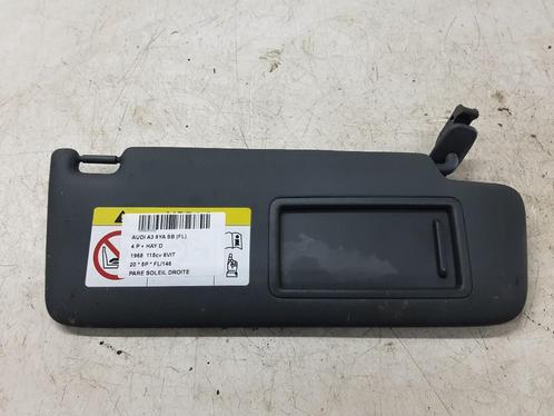 ZONNEKLEP RECHTS Audi A3 Sportback (8YA) (01-2019/-), Auto-onderdelen, Interieur en Bekleding, Audi, Gebruikt