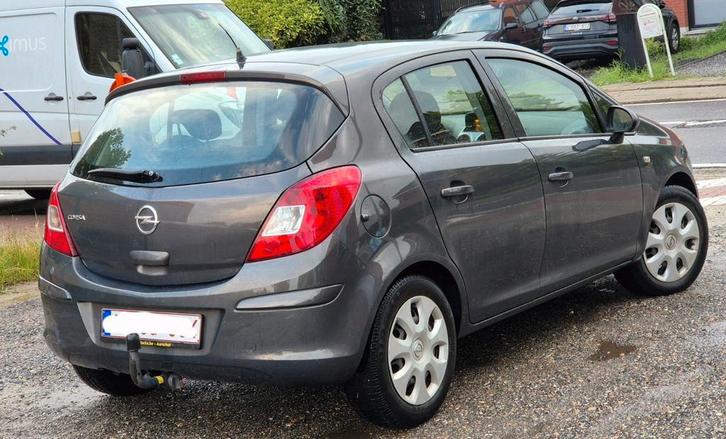 Opel corsa 12benz 49.000km 1prop clima 3500€, Autos, Opel, Particulier, Corsa, Essence, Euro 5, Berline, 5 portes, Boîte manuelle