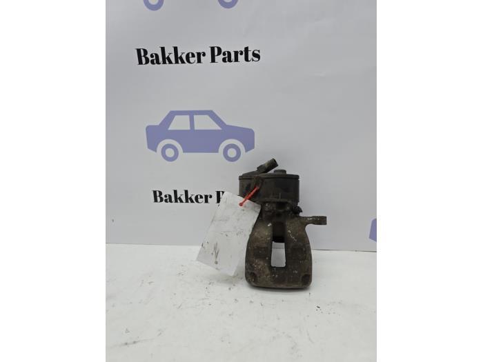 Remklauw (Tang) rechts-achter van een Volkswagen Passat, Auto-onderdelen, Remmen en Aandrijving, Volkswagen, Gebruikt, 3 maanden garantie