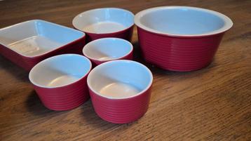 Ovenschotels set beschikbaar voor biedingen