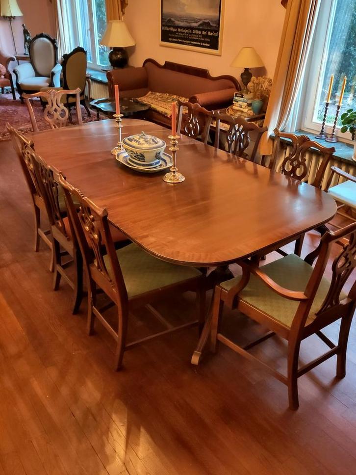 Table à manger et 8 chaises, Maison & Meubles, Salles à manger complètes, Enlèvement