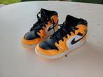 Nike Air Jordan 1 Mid - maat 38, Ophalen of Verzenden, Gebruikt, Schoenen