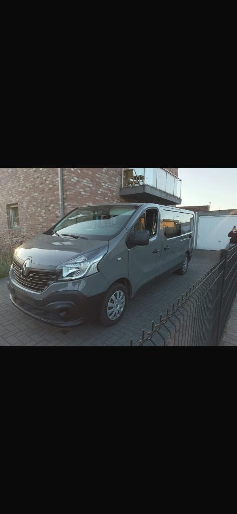 Renault trafic dubbele cabine lichte vracht, Auto's, Bestelwagens en Lichte vracht, Particulier, ABS, Airbags, Airconditioning