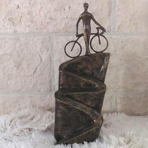 Sport Urn Wielrenner - Fietser - Voetballer -  Motorrijder, Sport en Fitness, Wielrennen