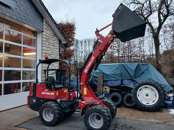 Chargeur Thaler 2438h DPF, Zakelijke goederen, Machines en Bouw | Kranen en Graafmachines, Ophalen
