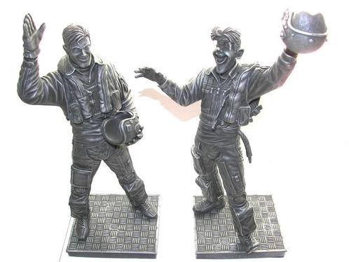 Beeldjes / statuettes Tanguy et Laverdure debouts / rechtop, Verzamelen, Beelden en Beeldjes, Nieuw, Overige typen, Ophalen