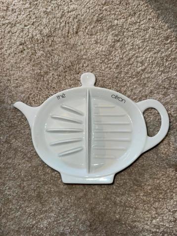 Porcelaine pour presentation de thé beschikbaar voor biedingen