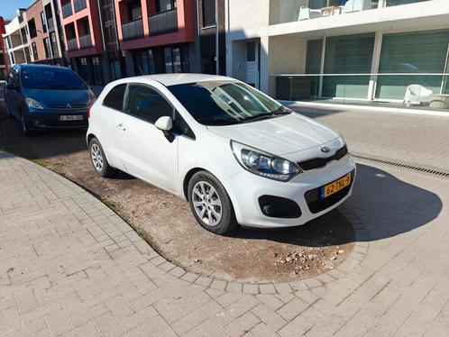 Kia Rio 1.2 CVVT Superpack, Auto's, Kia, Particulier, Rio, ABS, Airbags, Airconditioning, Alarm, Bluetooth, Bochtverlichting, Boordcomputer