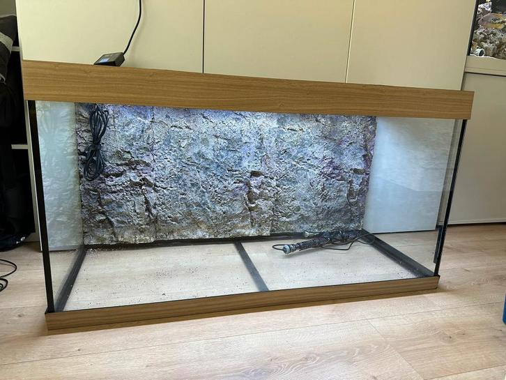 Aquarium Juwel Rio 350 avec paroi arrière 3D, Animaux & Accessoires, Poissons | Aquariums & Accessoires, Comme neuf, Aquarium vide