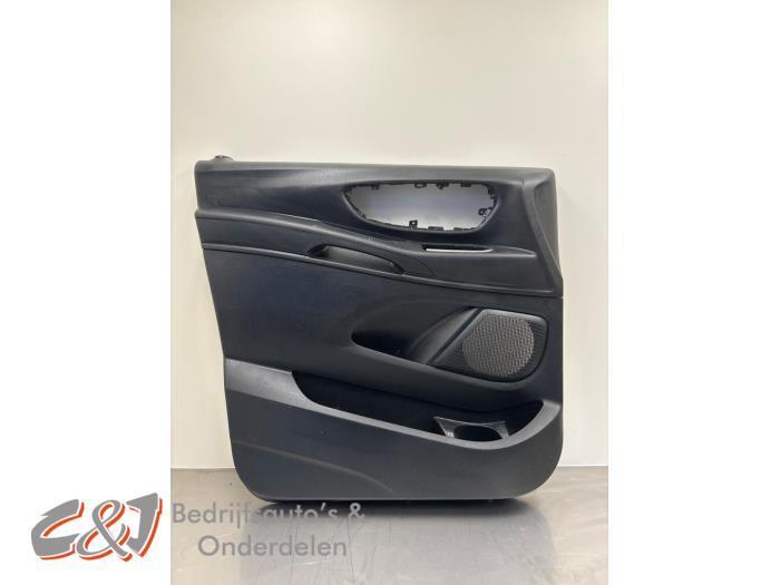 Portierbekleding 4Deurs links-voor van een Mercedes Vito, Auto-onderdelen, Interieur en Bekleding, Mercedes-Benz, Gebruikt, 3 maanden garantie