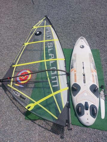 Surfplank BIC OD 205 liter compleet zwaard zeil 5.7 m² enz beschikbaar voor biedingen