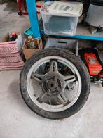 Honda CB400 velg, Motoren, Ophalen