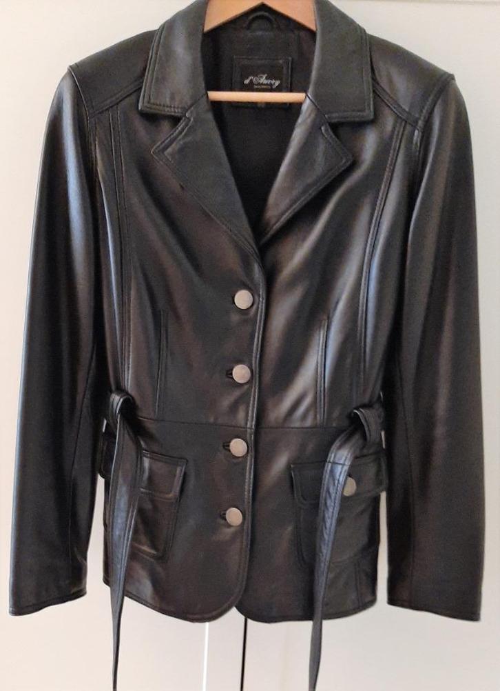Te koop: Mooie zwarte lederen jas, Kleding | Dames, Jassen | Winter, Zo goed als nieuw, Maat 42/44 (L), Zwart, Ophalen