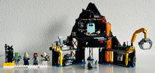 Lego Ninjago - 70631 Garmadon's Volcano Lair, Kinderen en Baby's, Speelgoed | Duplo en Lego, Zo goed als nieuw, Lego, Complete set