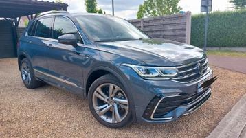 Volkswagen Tiguan R-Line 1.5 TSI DSG, Auto's, Volkswagen, 1498 cc, 4 cilinders, Leder en Stof, USB