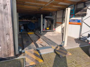 4 koloms auto brug 4 ton  beschikbaar voor biedingen