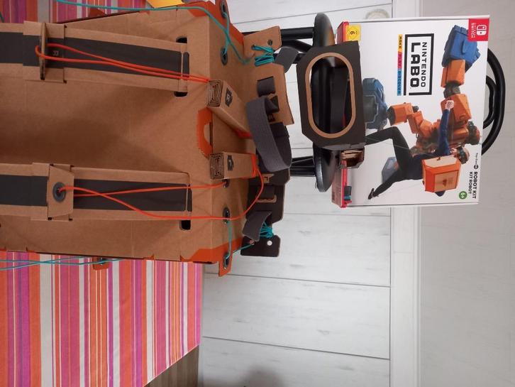 Nintendo switch labo robot kit, Games en Spelcomputers, Games | Nintendo Switch, Zo goed als nieuw, Puzzel en Educatief, 1 speler
