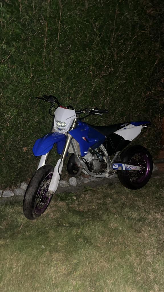 Yamaha yz125 straatlegaal, Fietsen en Brommers, Brommers | Crossbrommers, Zo goed als nieuw, Yamaha, Ophalen