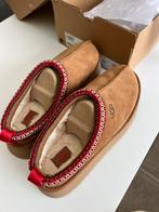 UGG Tazza Kastanje, Kleding | Dames, Ophalen of Verzenden