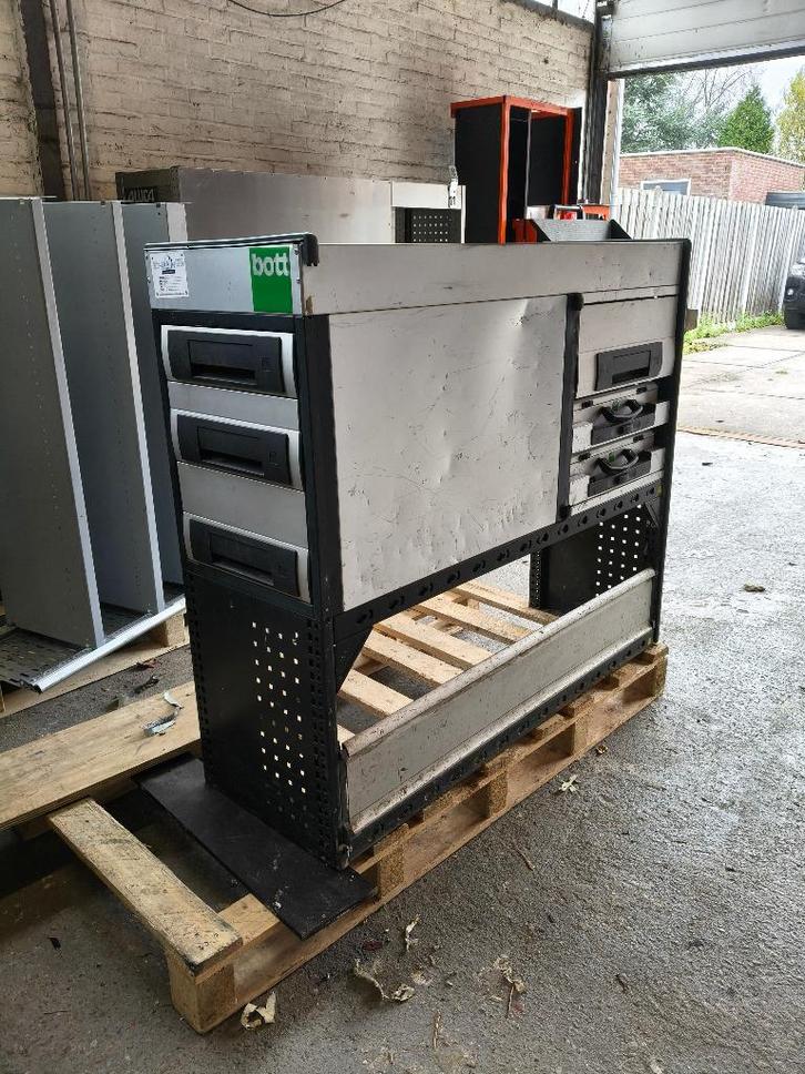 Bott kast (2470) L 129 B 43 H 112 € 599, Auto diversen, Auto-accessoires, Zo goed als nieuw, Ophalen